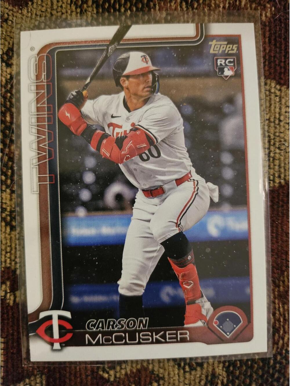 2025 Topps Update - Carson McCusky - RC  #US279 - Twins - RAW Mint - Picture 2 of 2